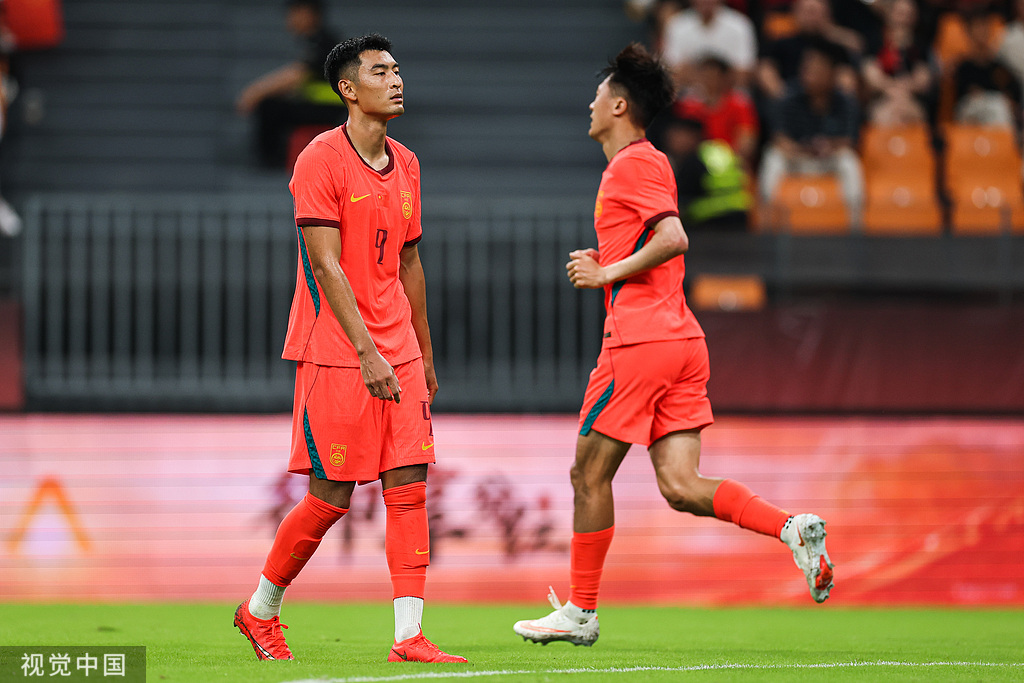 国足3-0轻取马尔代夫，王子铭替补戴帽成最大亮点