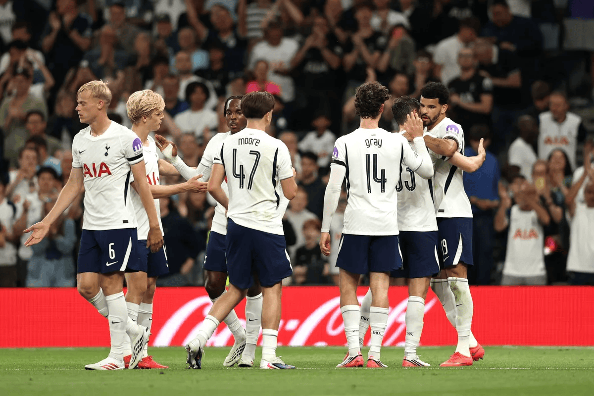 刘易斯家族再砸1.2亿镑注资热刺，一年累计输血3.2亿